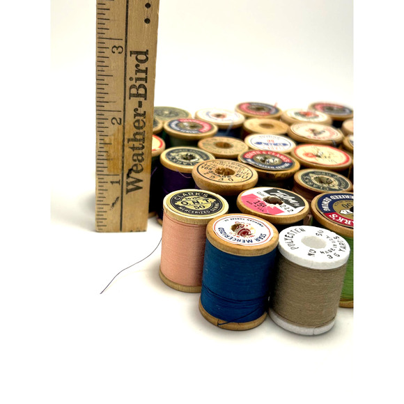 Vintage Thread On Wooden Spools Lot of 30 - Picture 9 of 9